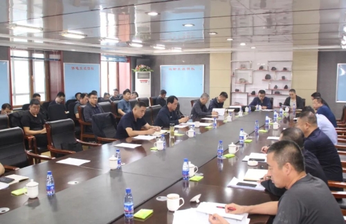 9月7日，，，，，，公司调研组到东荣一矿开展技术经济一体化