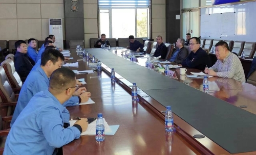 10月12日，，，，，，，，公司质量标准化阶段验收组到东荣二矿复检验收。。。。。。。