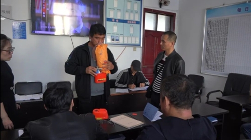 东荣一矿：开展防灾减灾宣传 助力矿井安全生产1