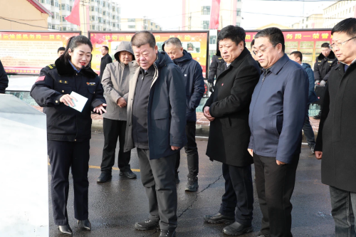 11月10日上午，，，，，，集团公司2023年度矿区铁路运输安全质量标准化工作会议-4